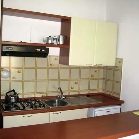 Idro Classic 1 Apartment *